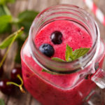 {Recipe} Vitamin C Blast Smoothie with Berries, Greens, and Orange Juice {Vegan, Gluten Free, Paleo}